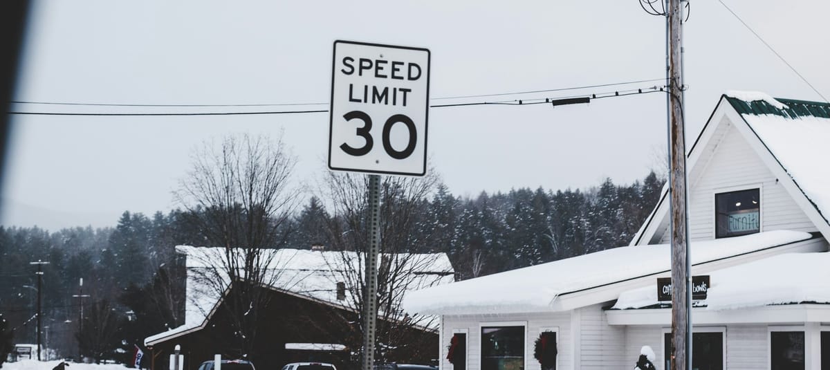 Clarington Reduces Speed Limits in School Zones to 30 km/h